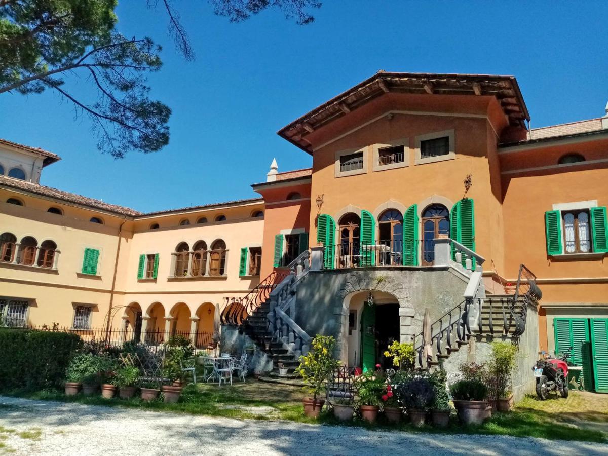 Alloggi In Villa Storica Pescia Exteriör bild