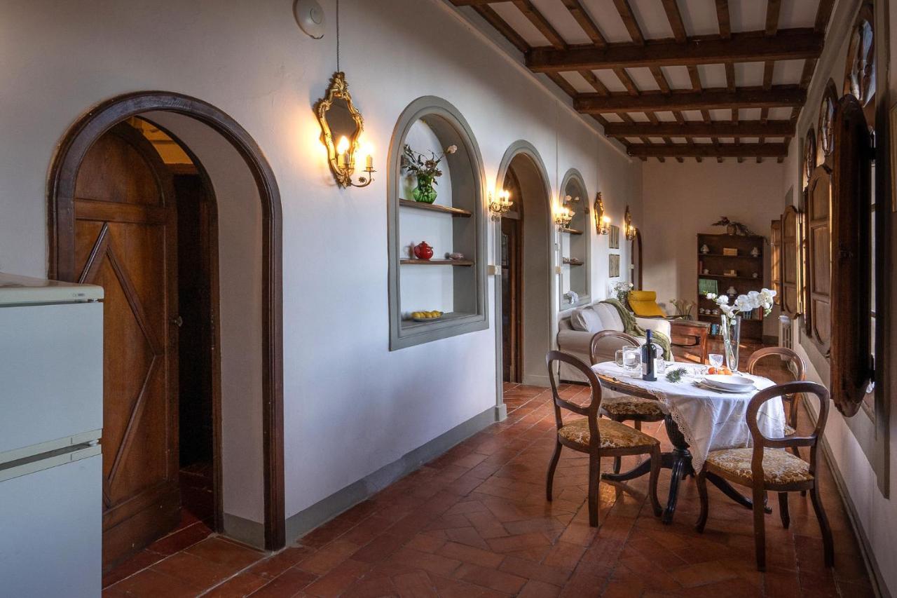 Alloggi In Villa Storica Pescia Exteriör bild