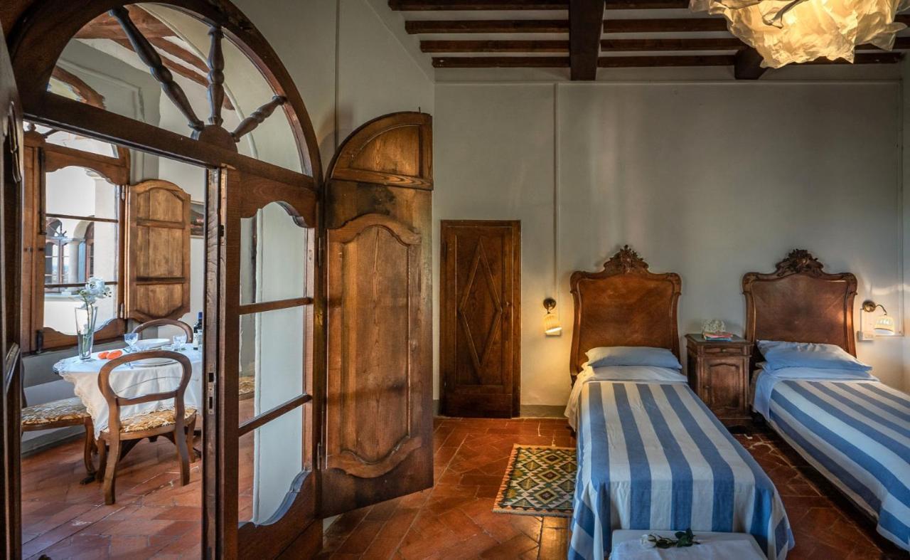 Alloggi In Villa Storica Pescia Exteriör bild