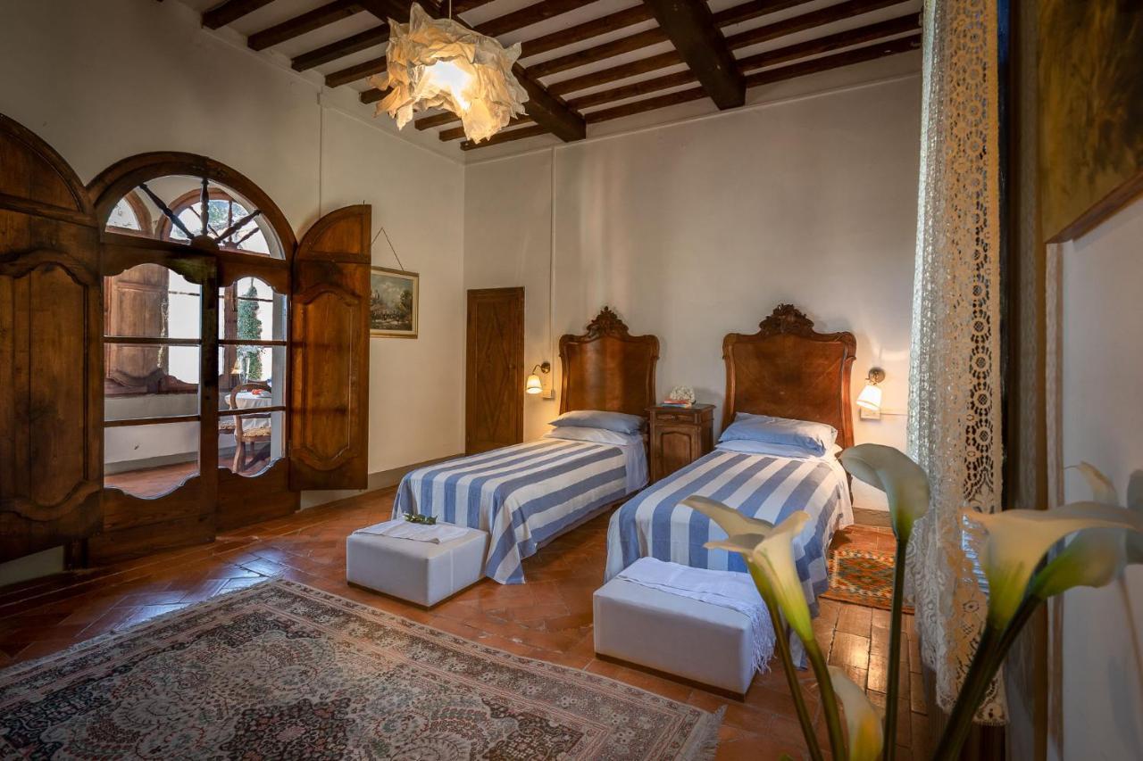 Alloggi In Villa Storica Pescia Exteriör bild