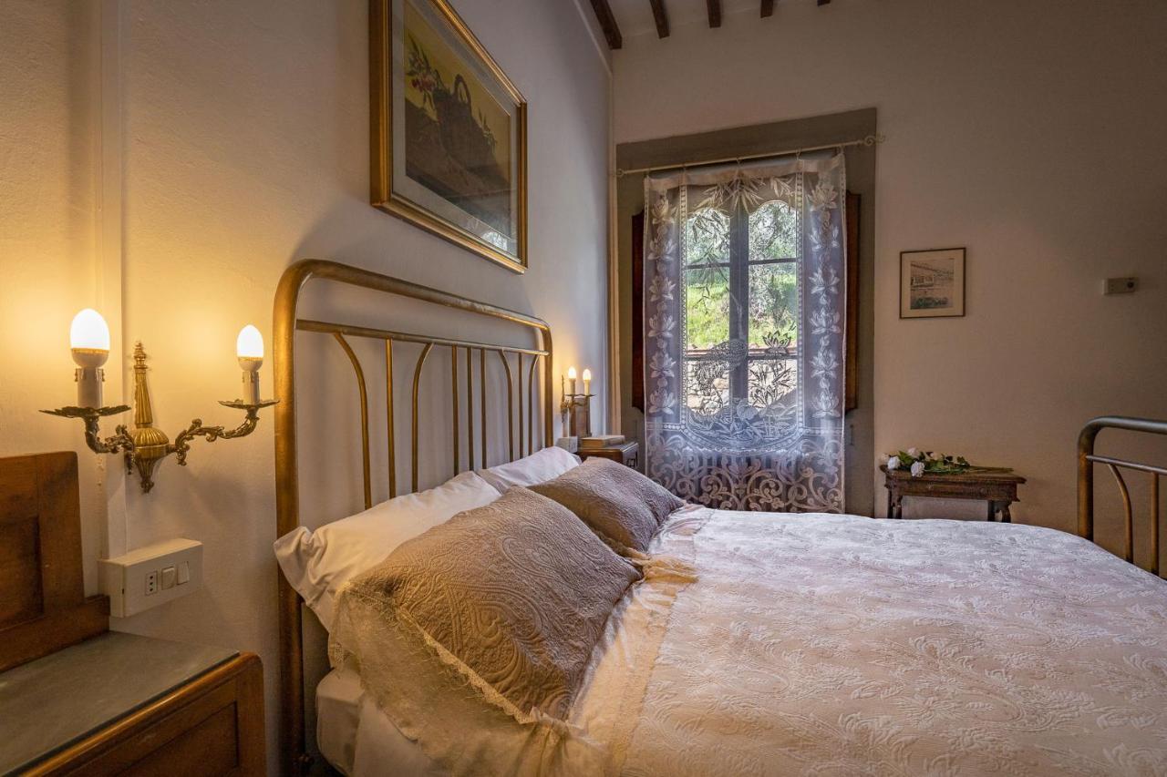 Alloggi In Villa Storica Pescia Exteriör bild